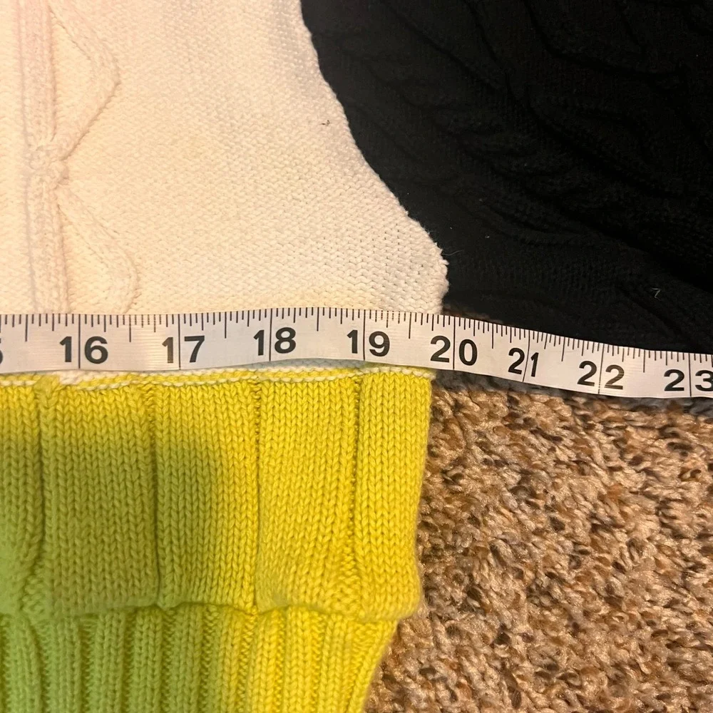 Kendall & Kylie Color Block Cable Knit Cropped Sweater Small White Black Yellow
